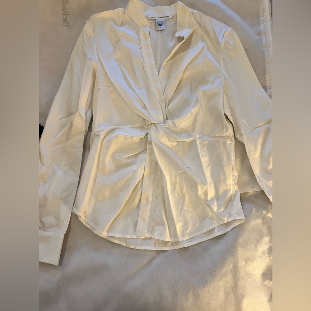 Dvf preowned cotton twist blouse